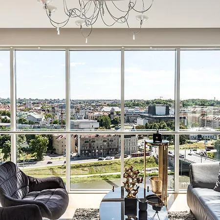 Cohost I Luxury City, River Views I W-100m2 Living Space & Terrace I Garage Parking